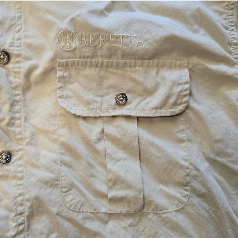 Beretta Long Sleeve Shooting Shirt Tan Mens XL Quilted Shoulder Patch Vented